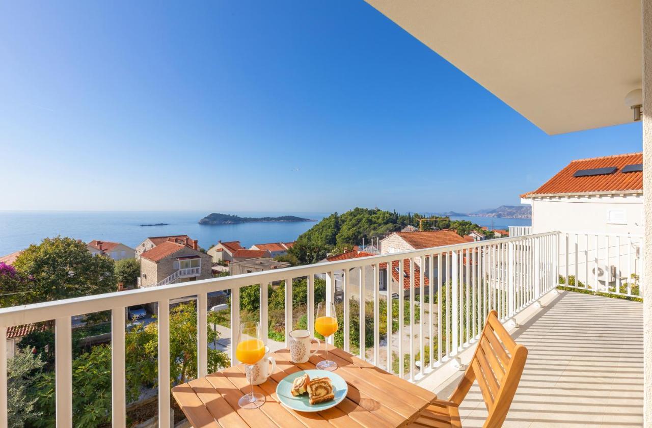 Seabreeze Apartments ツァヴタット エクステリア 写真
